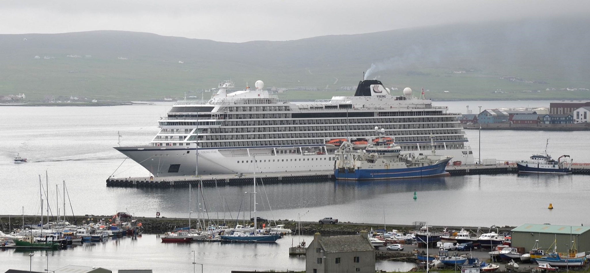 cruise ship visits lerwick