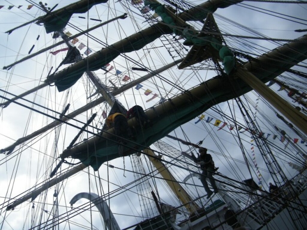 In the rigging
