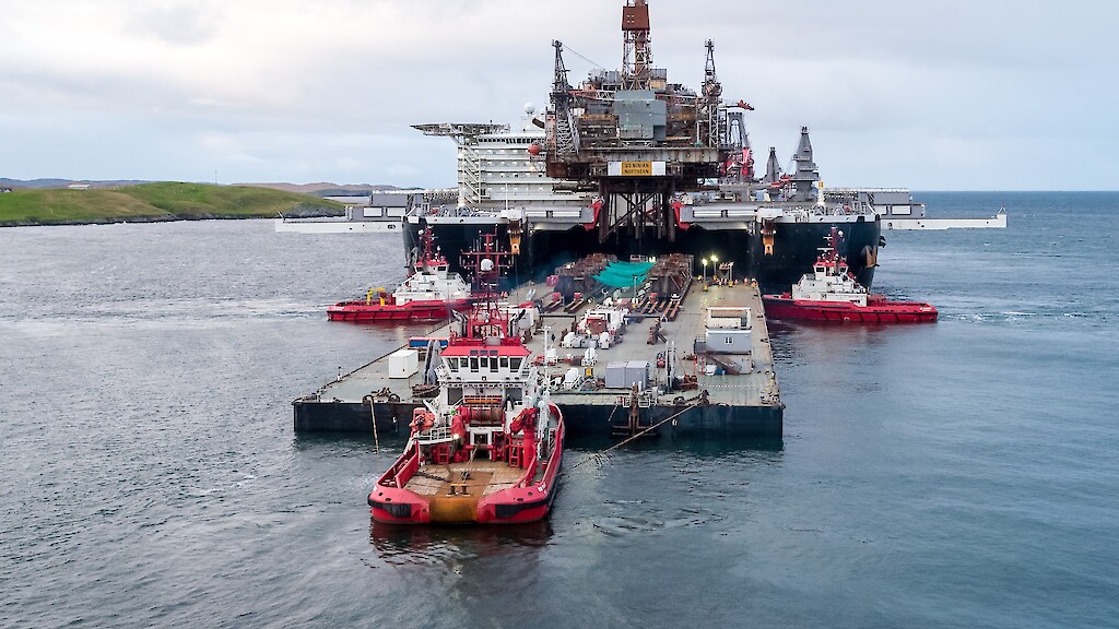 (c) Rory Gillies/Shetland Flyer Aerial Media