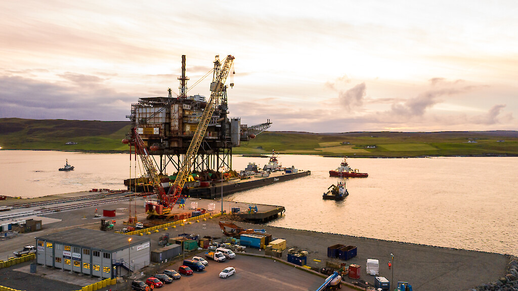 (c) Rory Gillies/Shetland Flyer Aerial Media