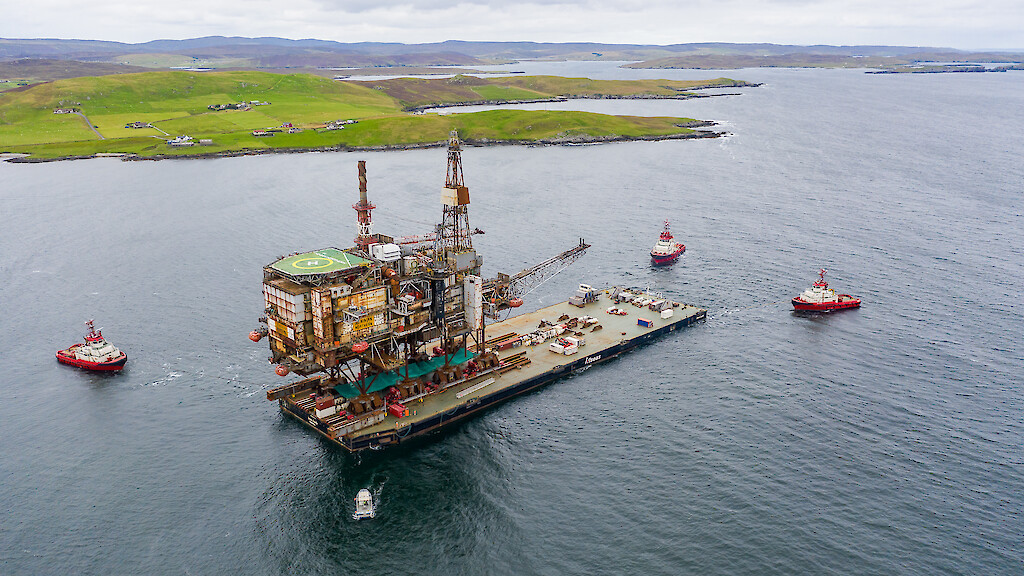 (c) Rory Gillies/Shetland Flyer Aerial Media