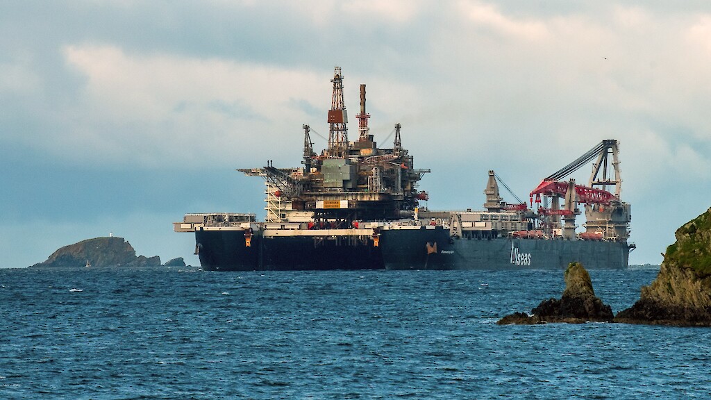 (c) Rory Gillies/Shetland Flyer Aerial Media