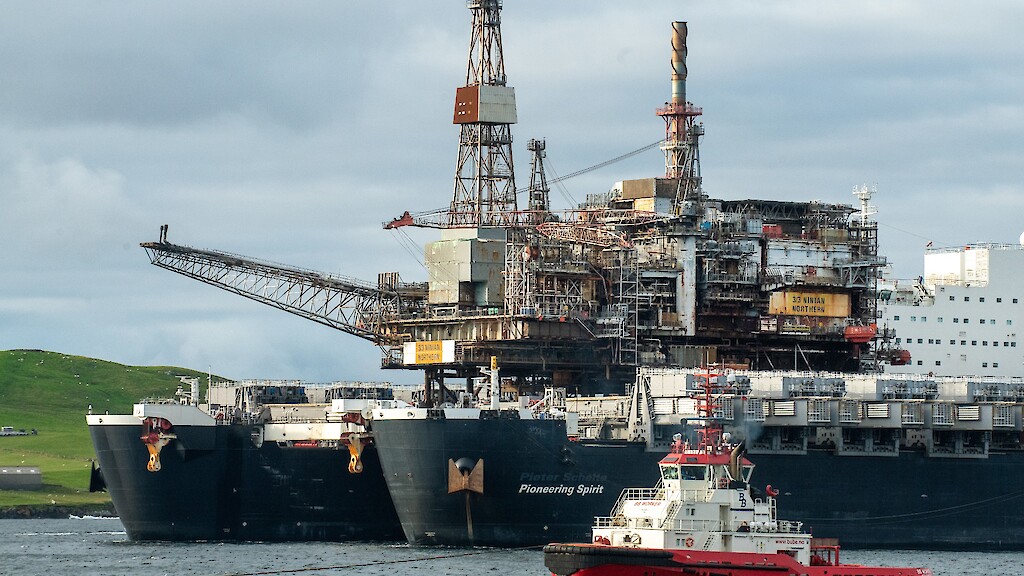 (c) Rory Gillies/Shetland Flyer Aerial Media
