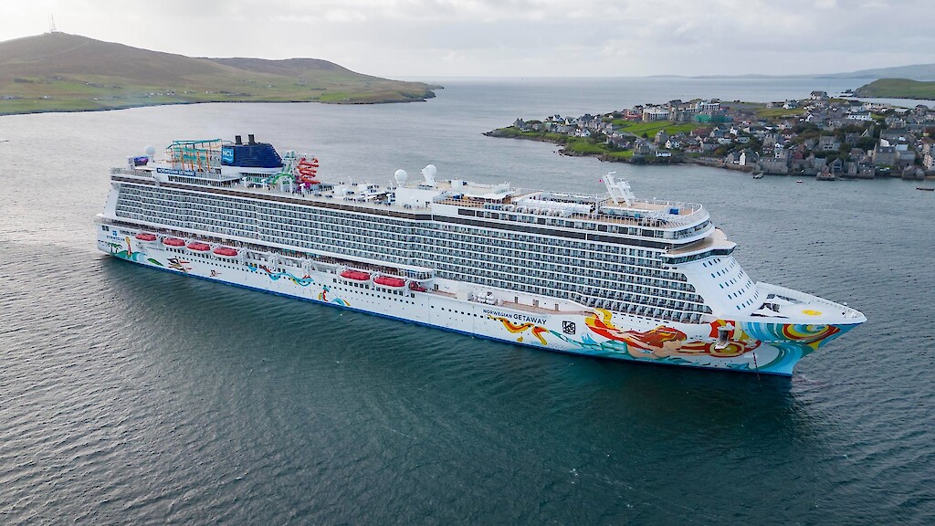 Norwegian Getaway, the largest cruise ship to visit Lerwick this 2023 season. Photo by Dave Donaldso  (Image at LateCruiseNews.com - September 2023)